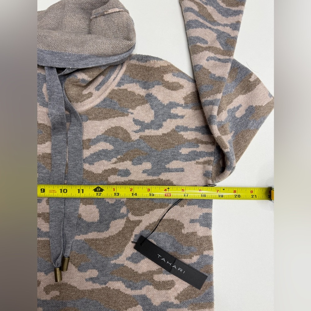 NWT TAHARI Camouflage Cowl Neck Sweater size XS - Picture 8 of 9